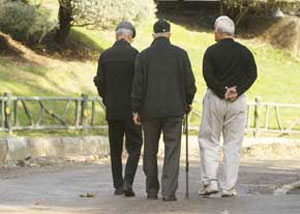 اهمیت ارتباطات اجتماعی در دوره سالمندی