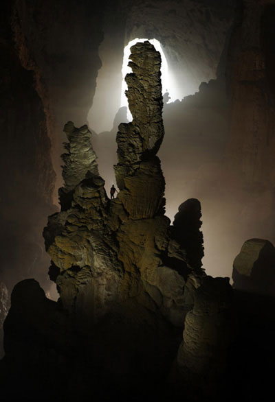 گردش در بزرگ‌ترین غار زیرزمینی جهان + عکس