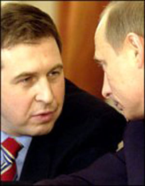 ۲۸  دسامبر ۲۰۰۵ ـ روزی که در روسیه ورق برگشت خورد - اظهارات مشاور سابق «پوتین» - بازگشت به سیاست های ناسیونالیستی با نگرش تزاری
