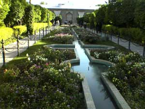 خاطرات تلخ و شیرین باغ ایرانی