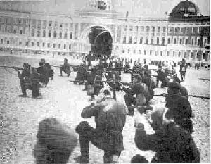 ۷ نوامبر ۱۹۱۷ ـ سالروزانقلاب بلشویکی روسیه (انقلاب اکتبر) بر پایه تقویم قدیم