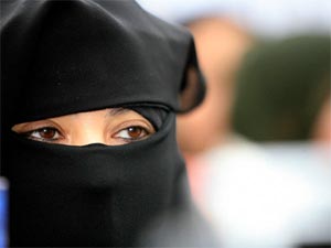 حق زن در اسلام