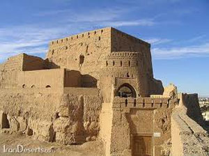 «نارین ‌قلعه» میبد نخستین قلعه خشتی جهان