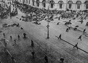 ۸ مارس ۱۹۱۷ میلادی ـ سرآغاز سقوط رژیم تزاری روسیه