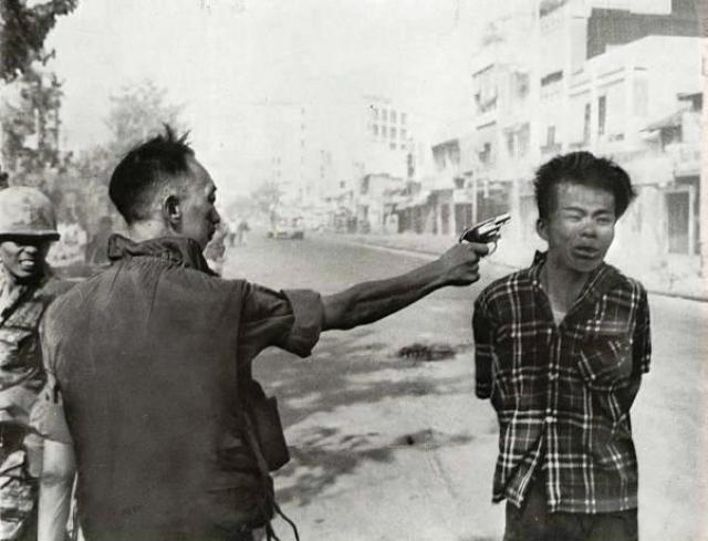 
      عکس های تاریخی (10 ): جنگ ویتنام (1959 - 1975)    