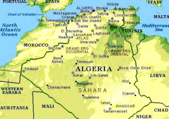 
      کشف دوباره  الجزایر (لوموند دیپلماتیک:  سپتامبر 2013)