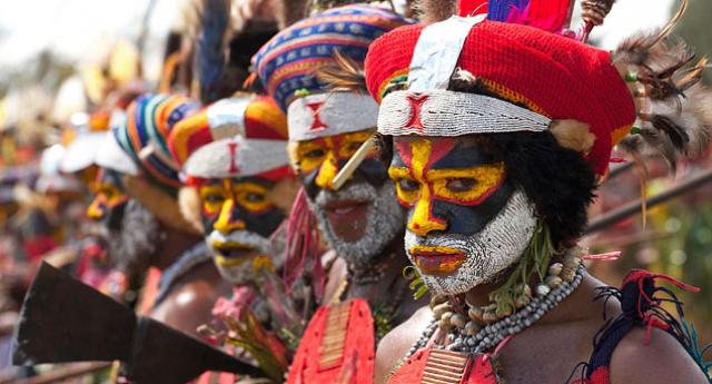 
      نوشته ای از ادی بکر درباره پاپوا گینه نو (1)