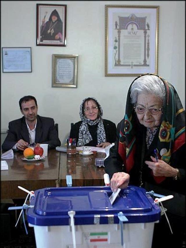 
      انتخابات، ارامنه ایران و مطالبات آنها