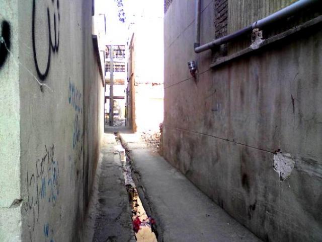 
      بررسی پروژه ی نوسازی بافتهای فرسوده در محله خوب بخت اتابک تهران  با تأکید بر اوقات فراغت