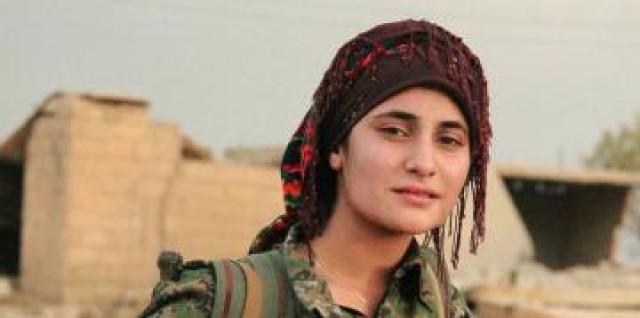 
      پيشرفت آزادي درعراق:  نبرد ديگر زنان کرد عراق (لوموند دیپلماتیک: ژوییه 2015)