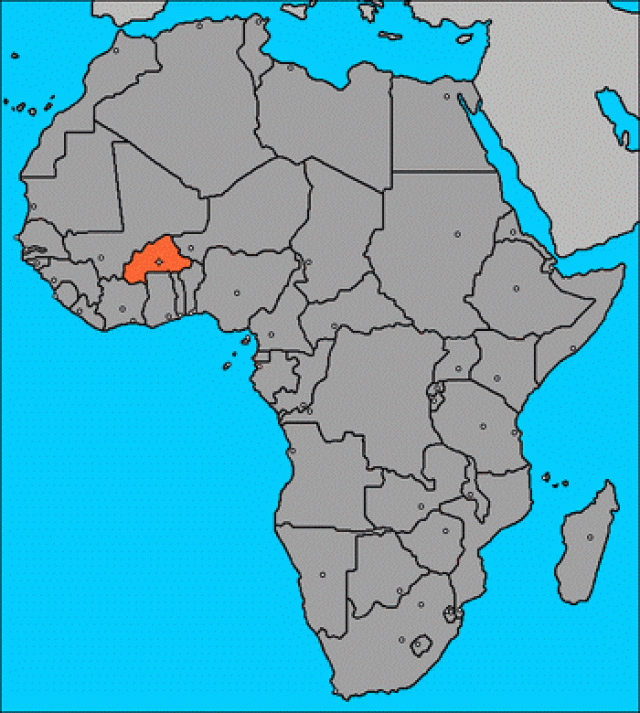 
      جوانان بورکینایی شبکه ی « فرانس افریک» را بر انداختند (لوموند دیپلماتیک: دسامبر 2014)