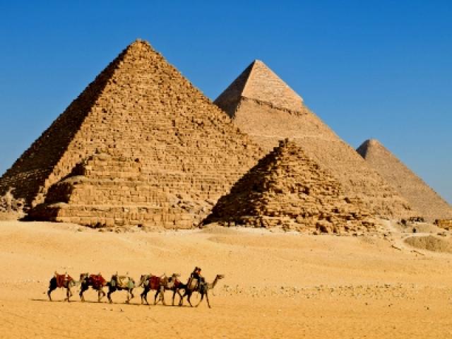 
      تاثیر انقلاب کشور مصر بر صنعت گردشگری آن