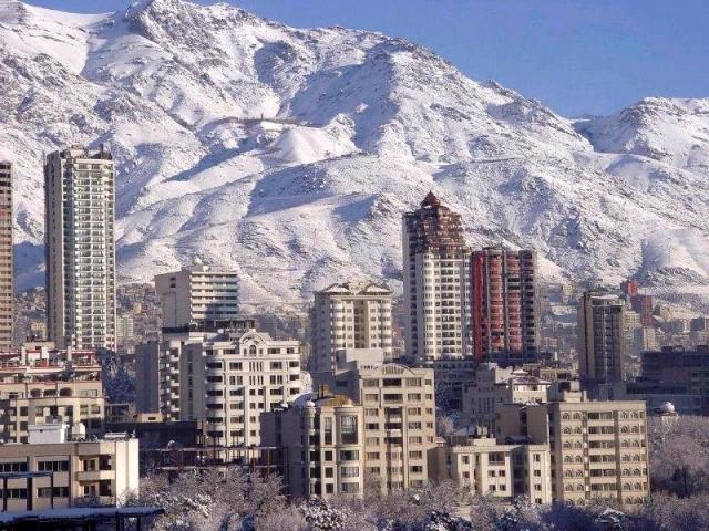 
      تهران؛ کارگاه عمرانی همیشگی