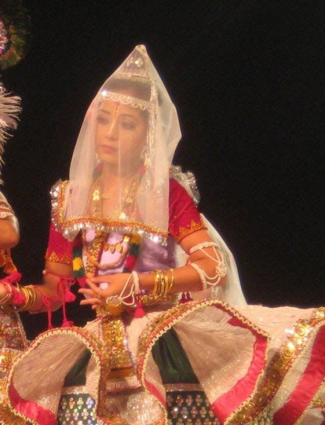 
      آشنایی با رقص های جهان: رقص در هند: مانیپوری