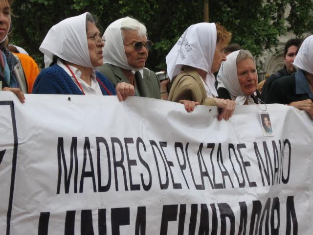 
      جنبش‌های اجتماعی آمریکای لاتین – بخش هفتم: مادران میدان مایو