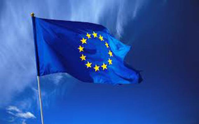 
      دور برداشتن ماشین اتحادیه اروپا در بروکسل: آیا ممکن است ملت واحد اروپائی پدید آید؟ (لوموند دیپلماتیک: آوریل 2014)