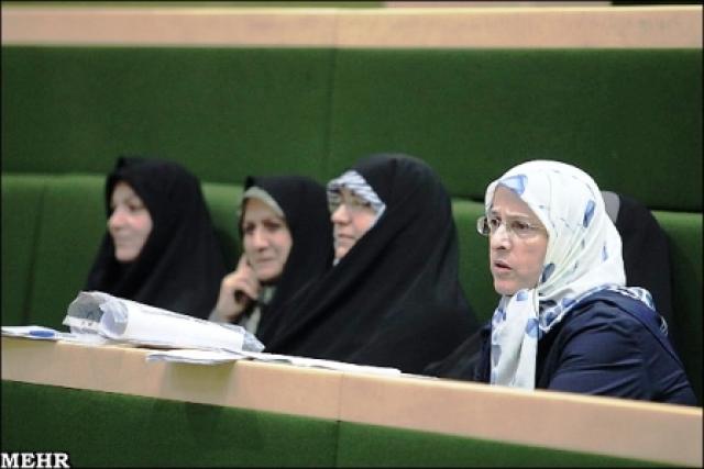 
      مطالعه ای پیرامون حضور سیاسی زنان در ایران