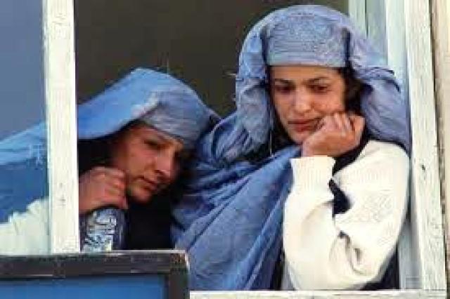 
      اگر با شمایل یک زن تهرانی پا به افغانستان بگذارید
