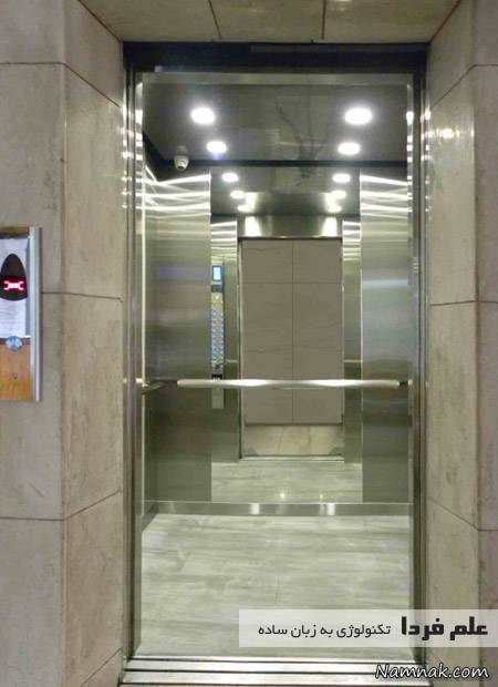 دلیل جالب نصب آینه در آسانسور