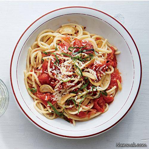 اسپـاگتی | طرز تهیه اسپـاگتی سیر و گوجه فرنگی