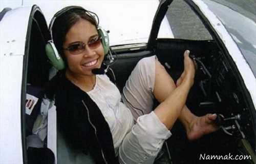 خلبان زن بدون دست در آمریکا + تصاویر