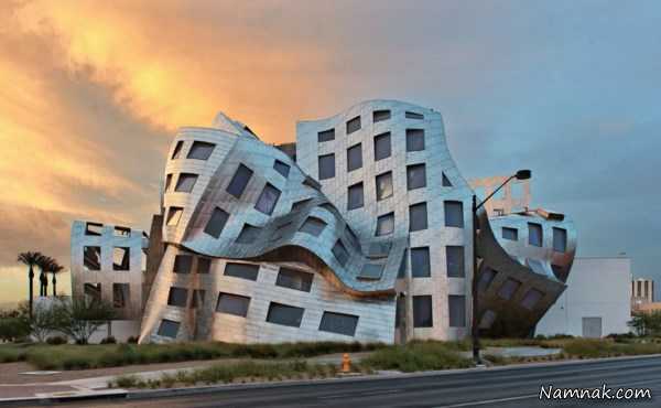 معماری فوق مدرن کلینیک لاس وگاس توسط Frank O. Gehry 