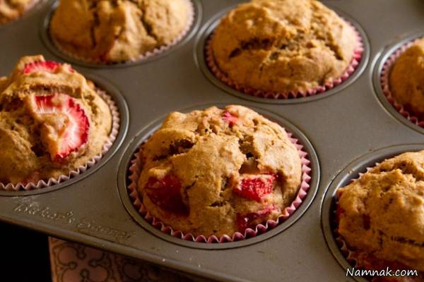 طرز تهیه مافین موز و توت فرنگی