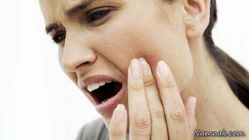 علت درد دندان به خاطر خوردن شیرینی های چسبنده