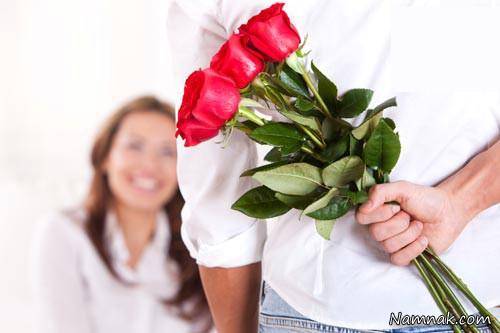 بهبود روابط زناشویی با هدیه دادن بی مناسبت به همسر