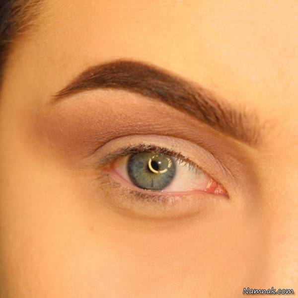 آموزش تصویری آرایش چشم متالیک