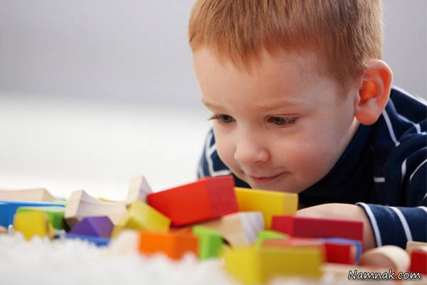 علائم مهم و هشداردهنده اوتیسم در کودکان