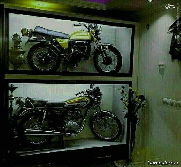 ویترین عجیب منزلی در بهبهان با دو موتورسیکلت! + عکس