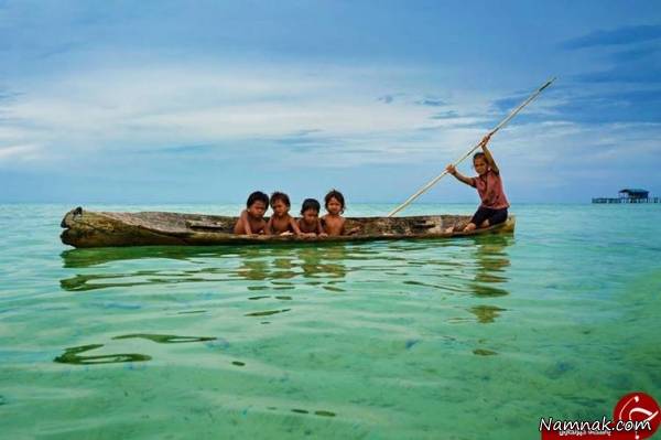قبیله ای که فقط در آب زندگی میکنند