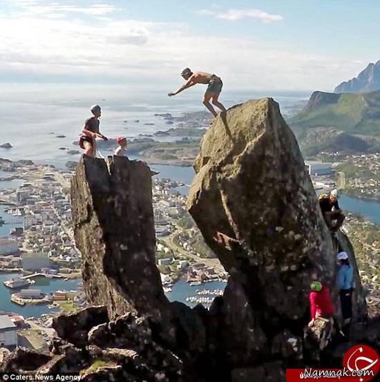 پرش باورنکردنی پسر 18 ساله از روی صخره ها! + تصاویر