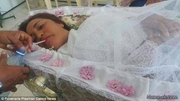 زنی که برای خود مراسم تدفین برگزار کرد 