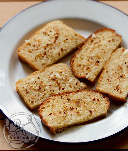 طرز تهیه نان سیر بدون فر- نان سیر کره ای - نان سیر تابه ای |ایران کوک