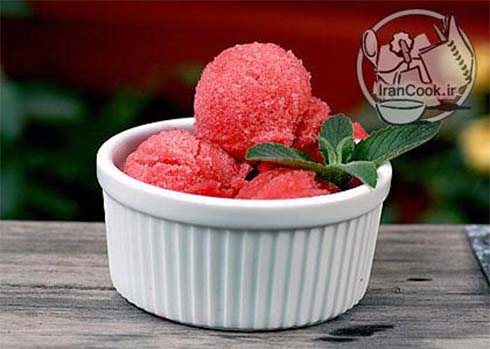 بستنی توت فرنگی - طرز تهیه بستنی یخی توت فرنگی | ایران کوک