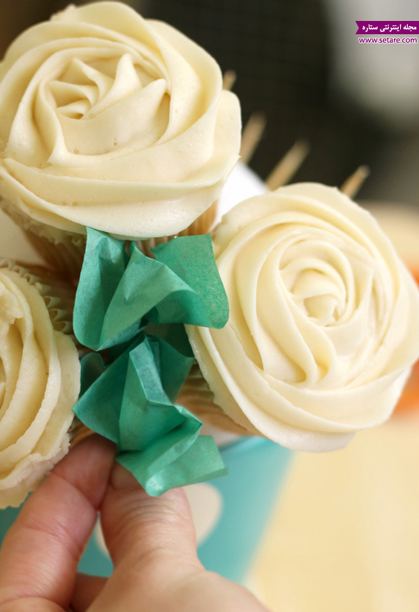 	کاپ کیک آناناس با تزیین گلدانی | وب 