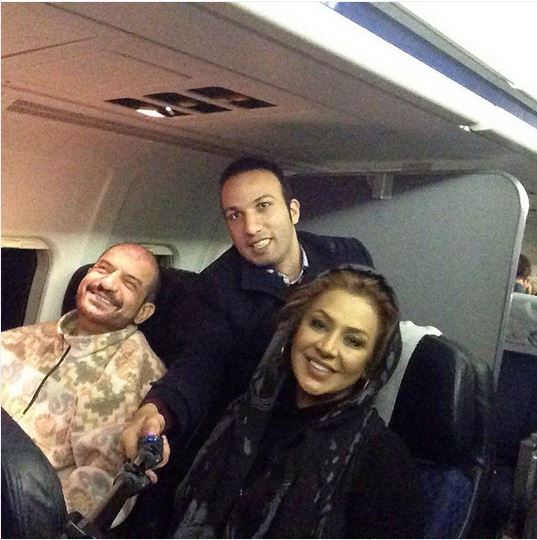 	سلفی نسرین مقانلو و محمود شهریاری در هواپیما