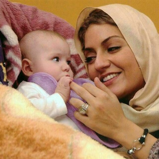 	اولین عکس از مهناز افشار به همراه دخترش