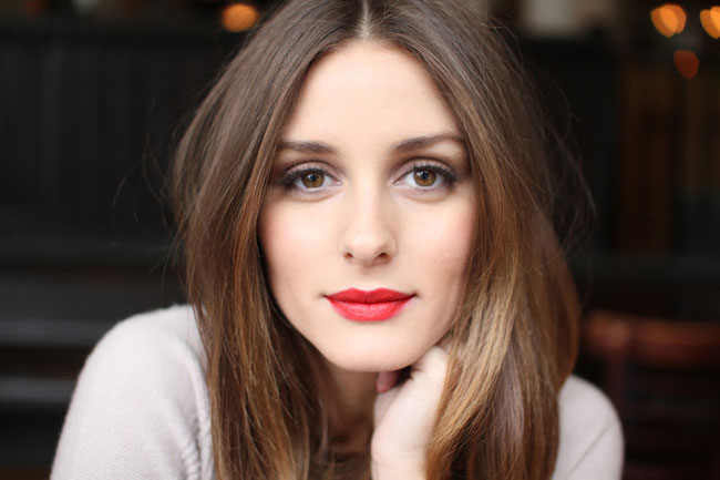روانشناسی چهره زنان؛ چرا زنان از لوازم آرایشی استفاده می‌کنند؟ | وب 