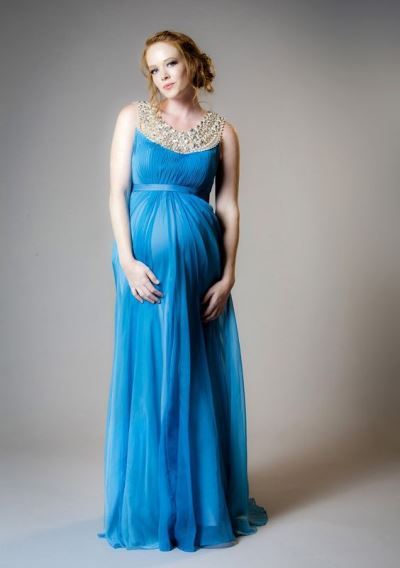 جدیدترین مدل های لباس مجلسی بارداری و نکاتی برای انتخاب آن | وب 