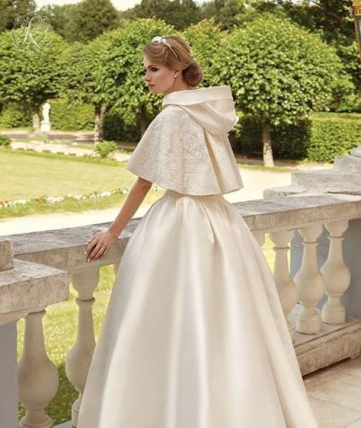 جدیدترین مدل شنل عروس (آستین‌دار، کلاه‌دار و بلند) | وب 