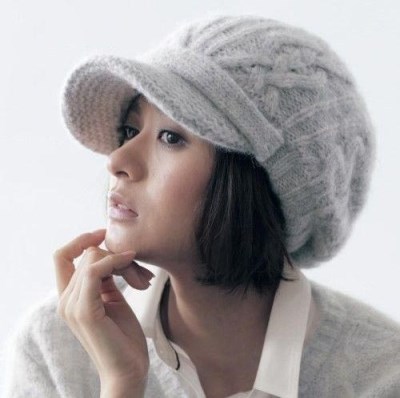 جدیدترین مدل های کلاه فرانسوی دخترانه بافتنی