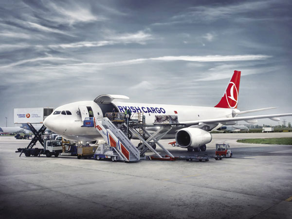 معرفی شرکت هواپیمایی ترکیش ایرلاین (Turkish Airlines) | وب 