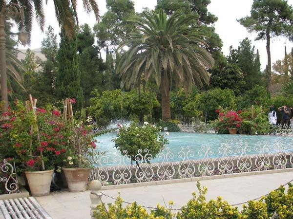 بازدید از باغ ارم شیراز، شکوه باغ ایرانی | وب 