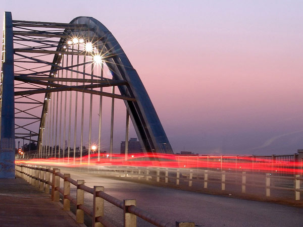 پل سفید، یکی از قدیمی ترین نمادهای شهر اهواز | وب 