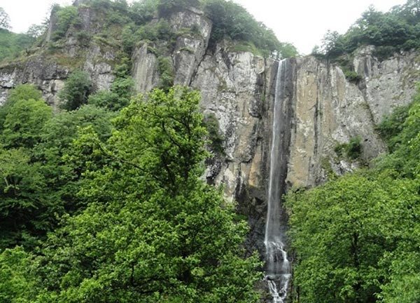 آبشار لاتون، مرتفع‌ترین آبشار ایران | وب 