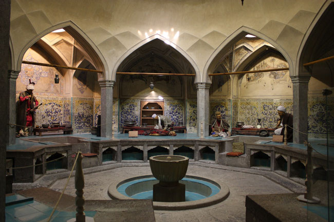 	نگاهی به حمام علیقلی آقا در اصفهان | وب 