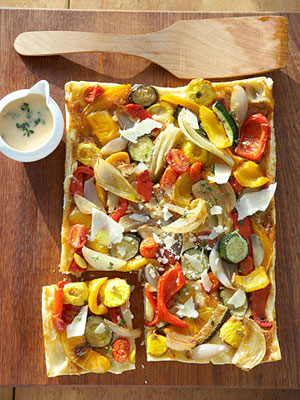 دستور غذایی یک پیتزای سبزیجات ترش مزه با کدو
